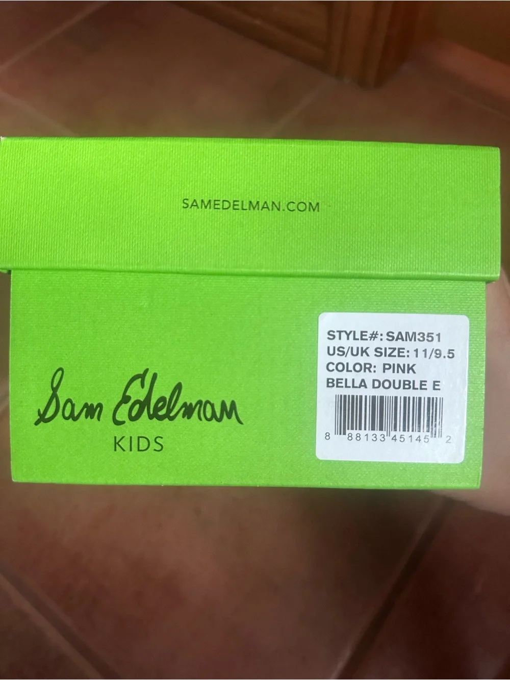 Sam Edelman cute white